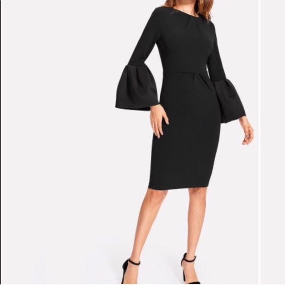SHEIN Dresses & Skirts - 🖤Bell sleeve dress Medium🖤